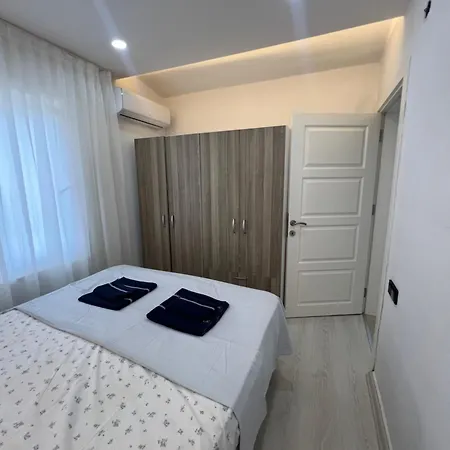 6 Numara Apartment *