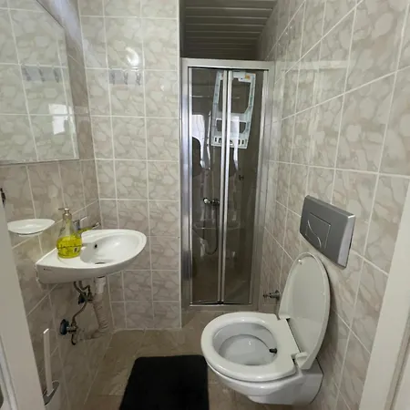 Apartment 6 Numara